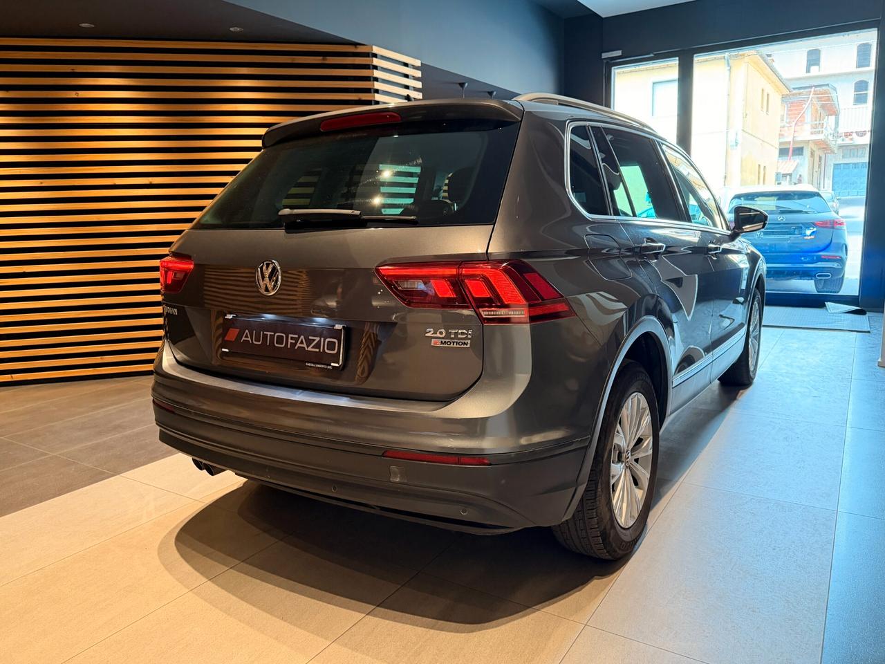 Volkswagen Tiguan 2.0 TDI SCR DSG Business BlueMotion Technology
