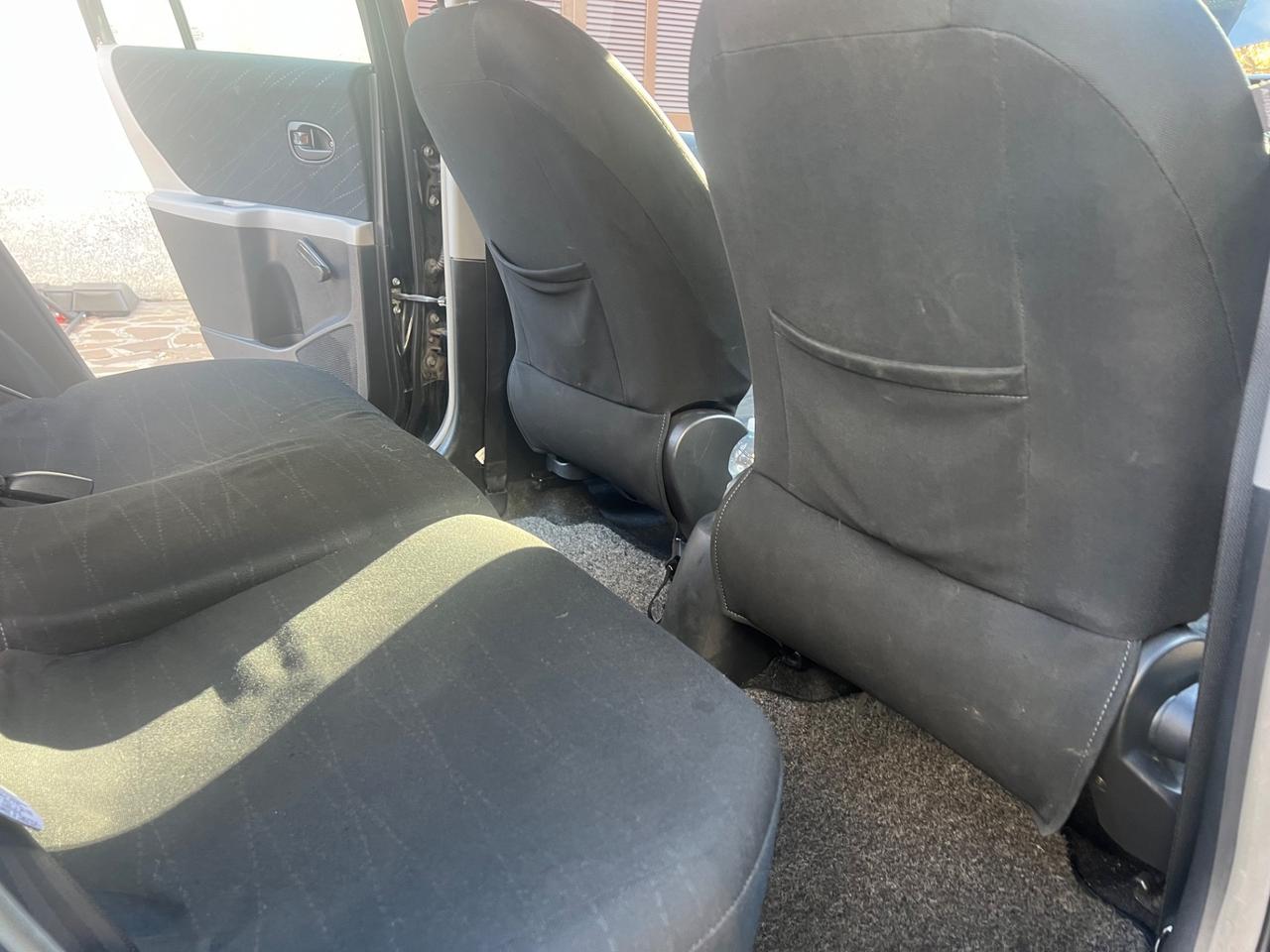 Toyota Yaris 1.0 5 porte Sol