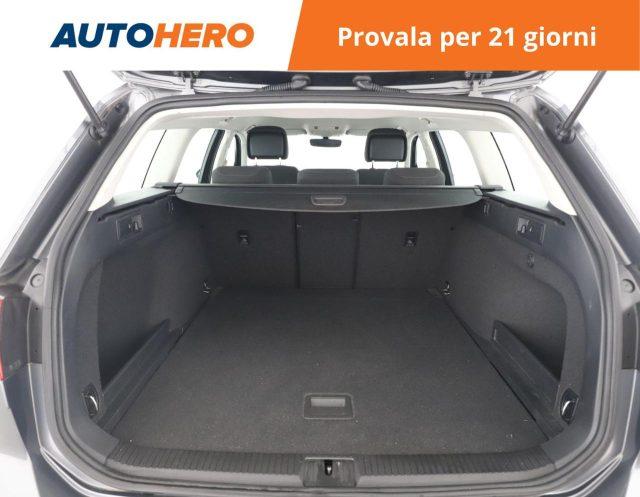 VOLKSWAGEN Passat Variant 2.0 TDI DSG Business BlueMotion Tech