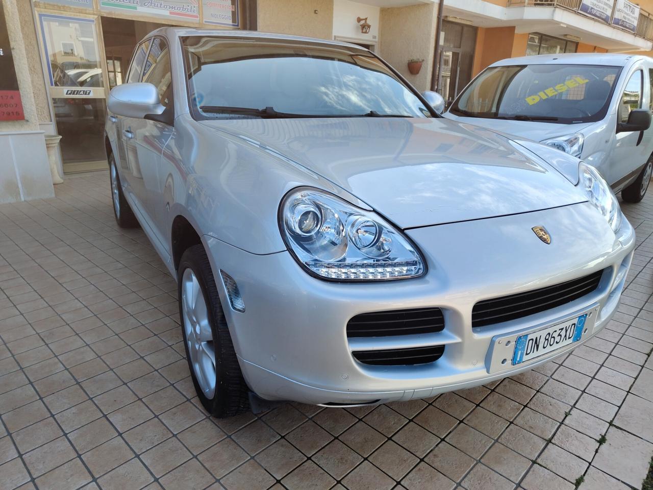 Porsche Cayenne 3.2 V6 cat