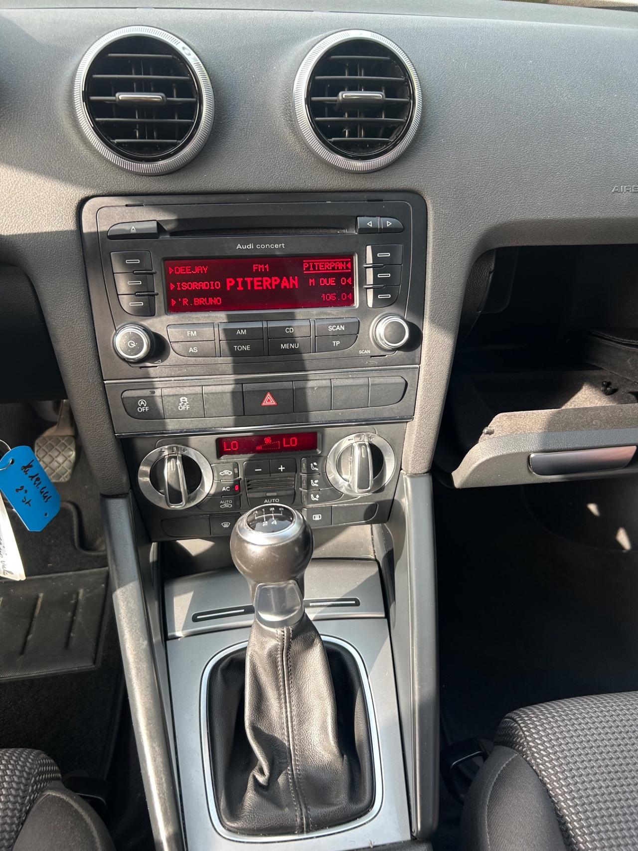 Audi A3 SPB 1.6 TDI 105 CV CR Ambition