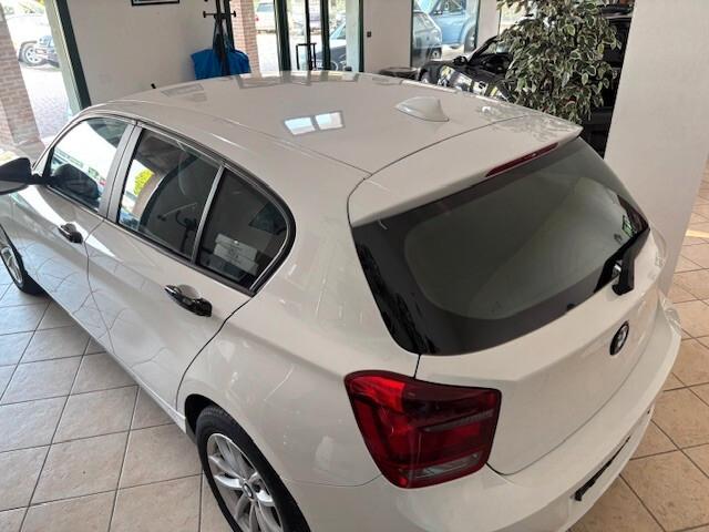 Bmw 114 114i 5p. Sport