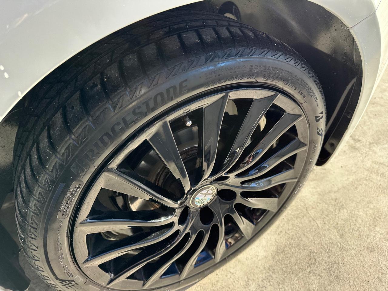 Alfa Romeo Giulietta 1.4 Turbo 120 CV GPL Distinctive