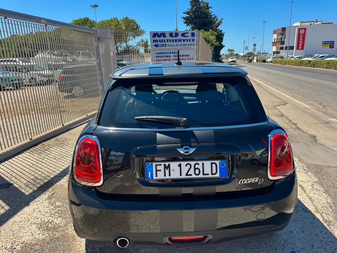 Mini Cooper D 1.5 DIESEL - 2017