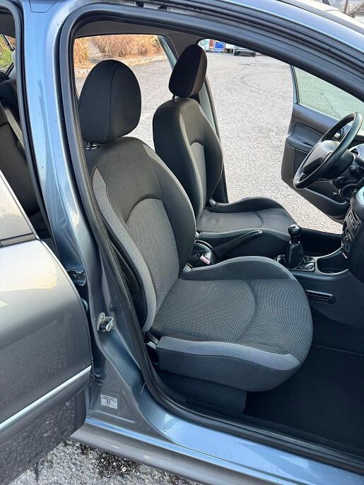 Peugeot 207 2011 1.4 16V Diesel