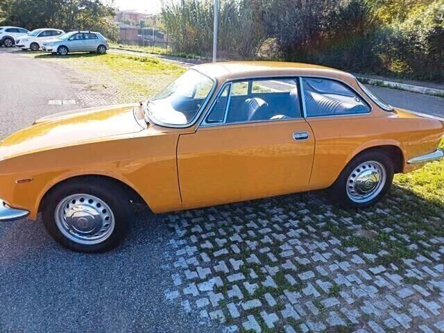 Alfa Romeo GT 1300