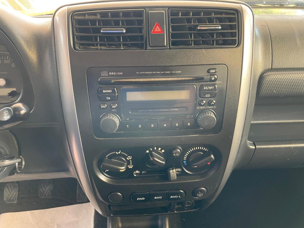 Suzuki Jimny 1.5 DDiS JLX