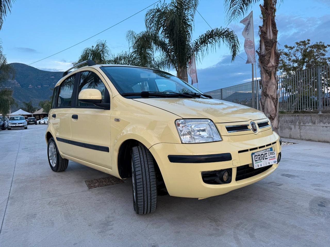 FIAT PANDA ANNO 2010 1.2 BENZINA AUTOMATICA