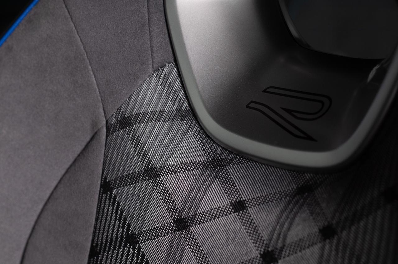 Volkswagen Tiguan 2.0 Tdi 4 Motion R-line 193 Cv Gancio Traino