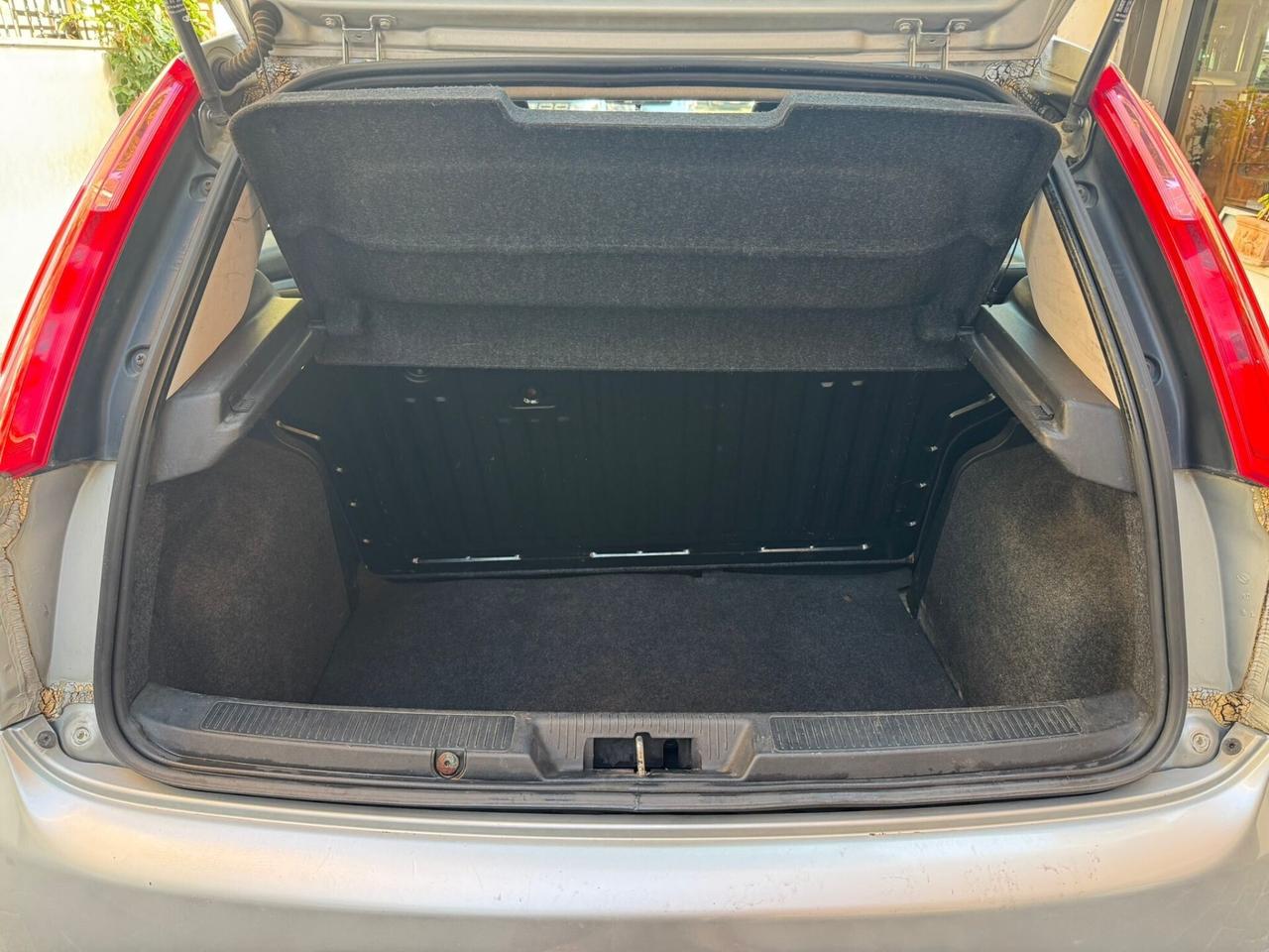 FIAT Grande Punto 1.2 3 porte Active