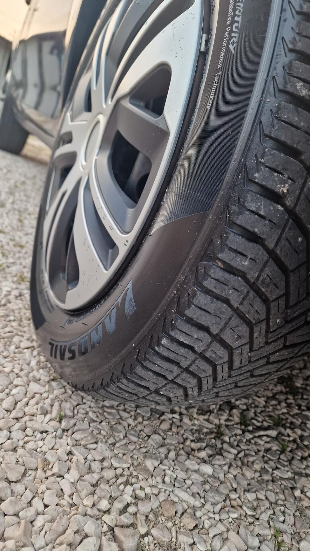 Opel Corsa 1.2 5 porte Edition