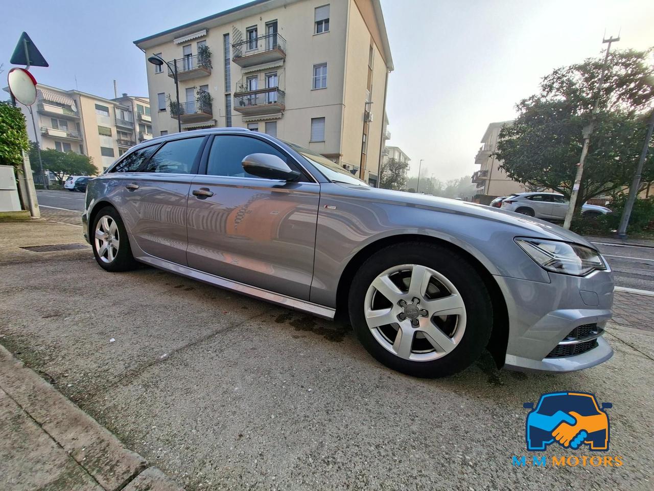 AUDI A6 AVANT S LINE gancio traino