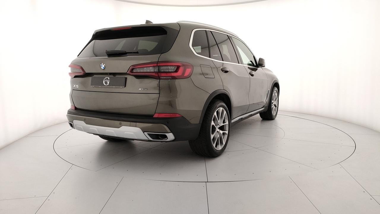 BMW X5 G05 2018 - X5 xdrive25d xLine auto