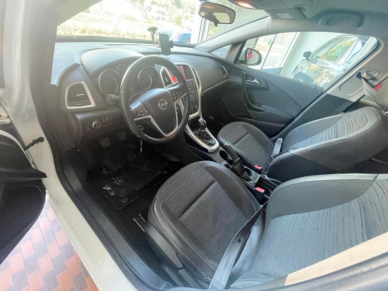 Opel Astra 1.4 Turbo 140CV 4 porte GPL Tech