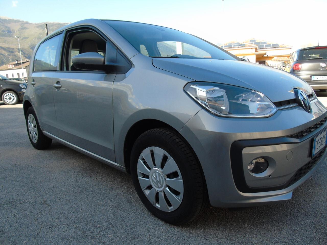 Volkswagen UP! 1.0 5p (SOLO 34000 Km) OK Neopatentati