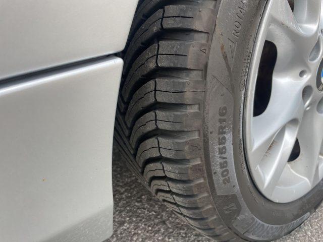 BMW 118 2.0 DIESEL 143 CV 5 porte Futura