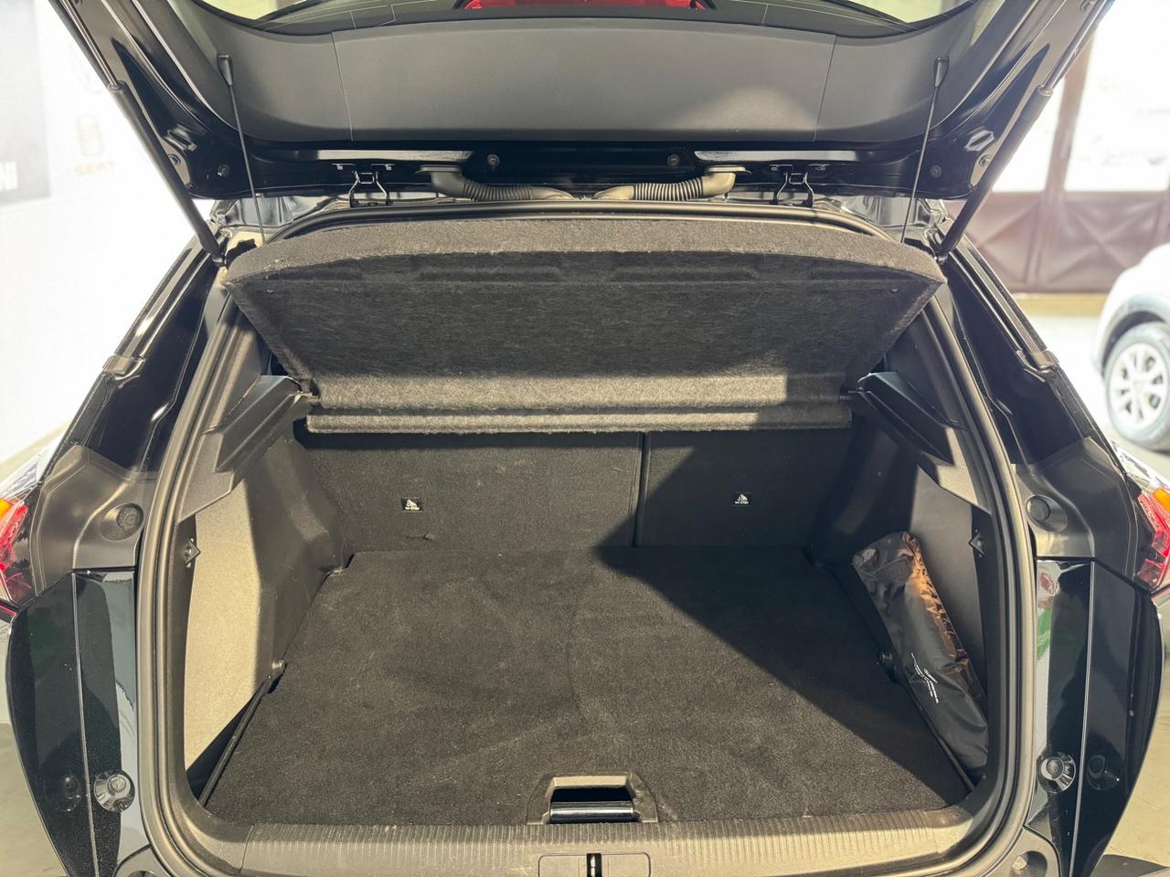 Peugeot 2008 BlueHDi 110 S&S GT