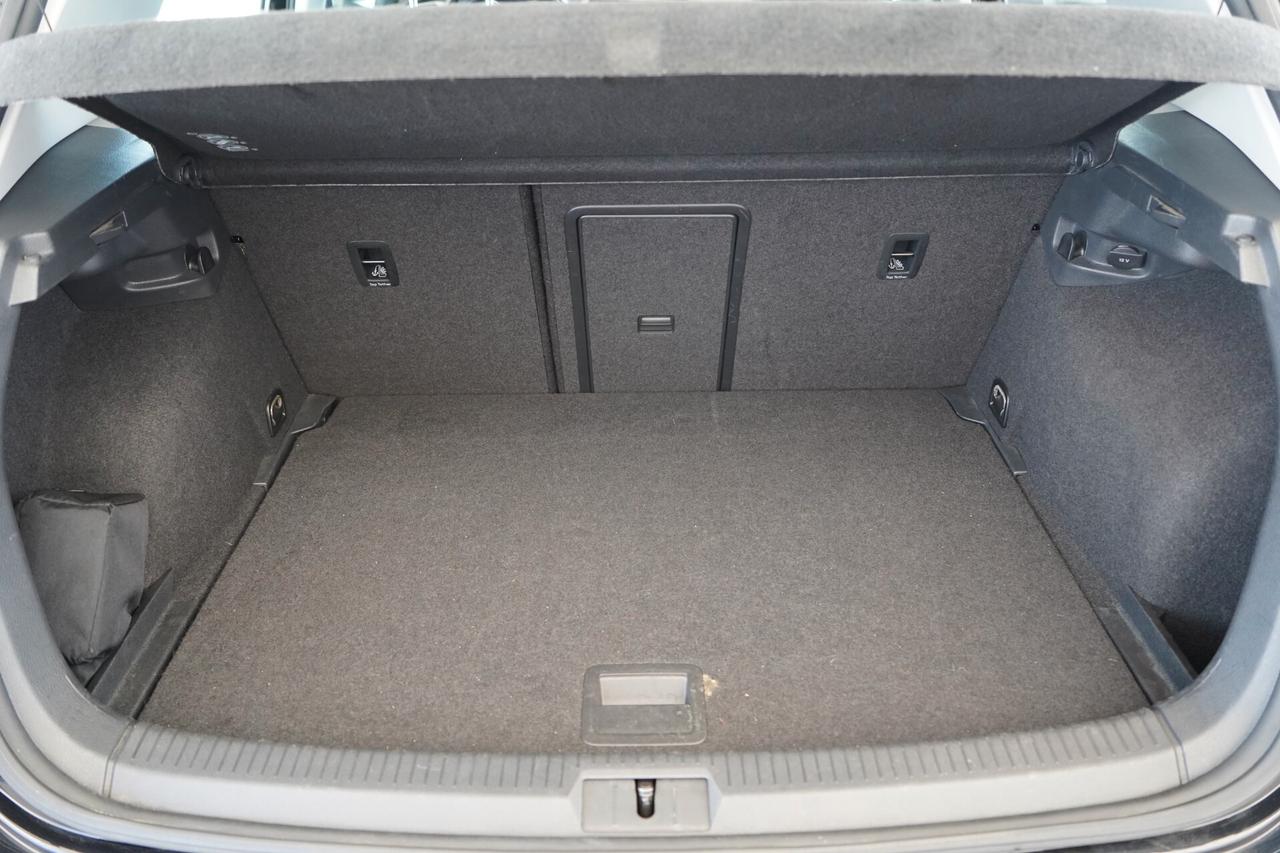 Volkswagen Golf 1.6 TDI 110 CV Business