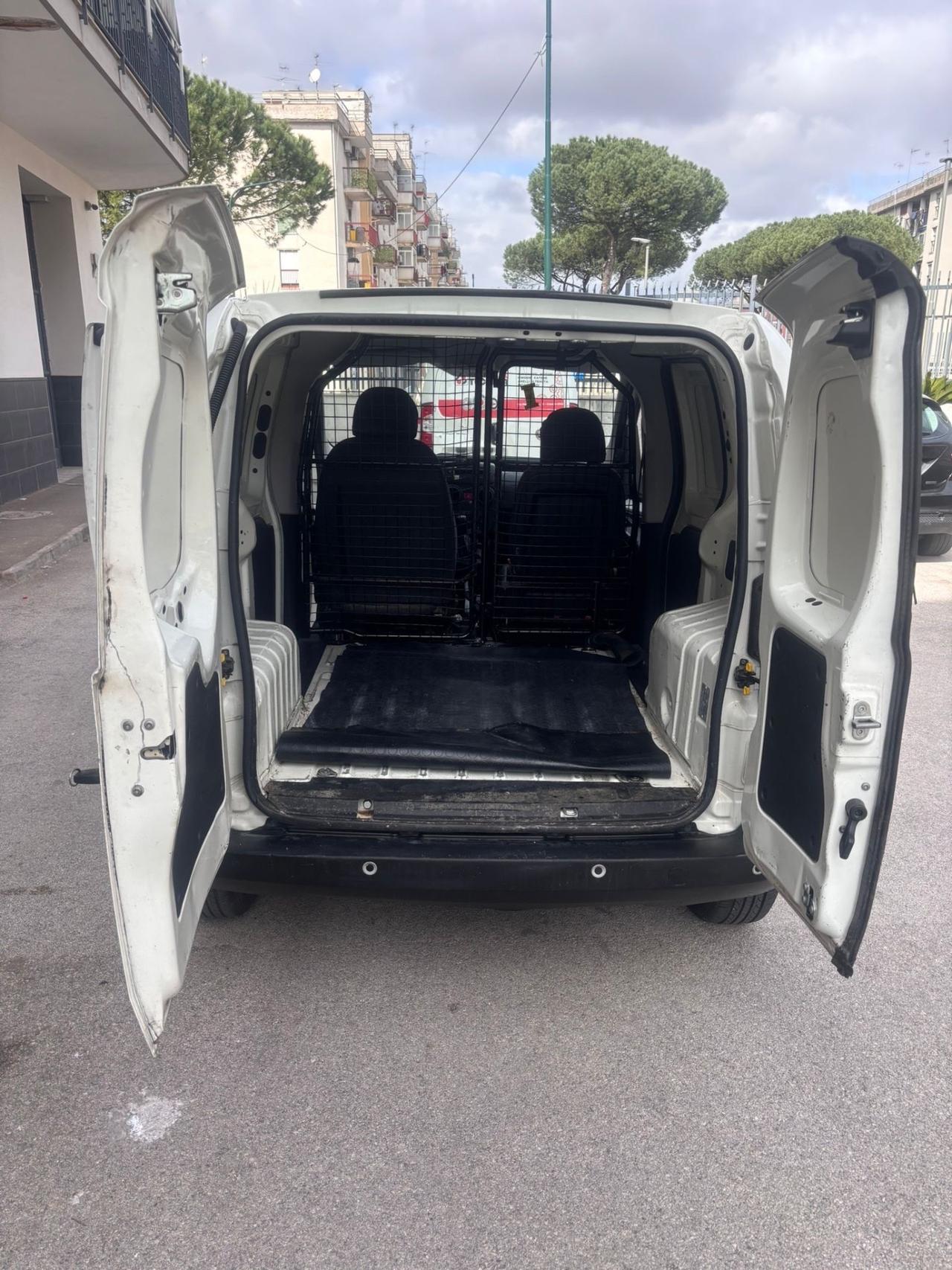 Peugeot Bipper 1.3 HDi 80CV Furgone Pro