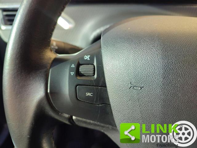 PEUGEOT 208 1° serie PureTech 82 Stop&Start 5 porte Signature