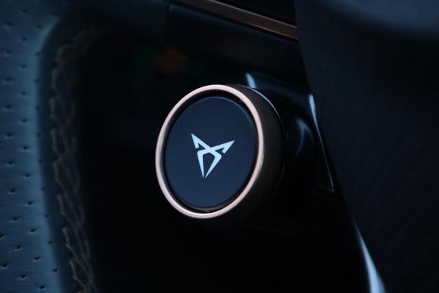 SEAT Leon CUPRA Leon 1.5 eTSI 150 CV DSG