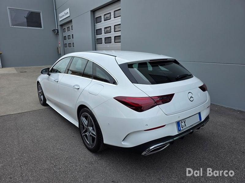 Mercedes-Benz CLA CLA 200 d Automatic Shooting Brake AMG Line Premium