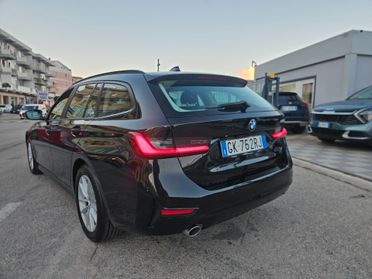 Bmw 318d 48V Touring Business Advantage