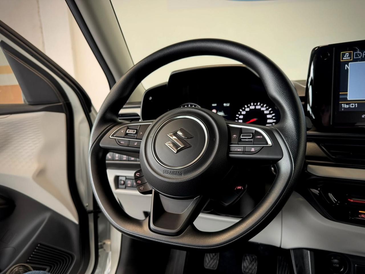 Suzuki nuova Swift 1.2 Hybrid 81 CV Waku