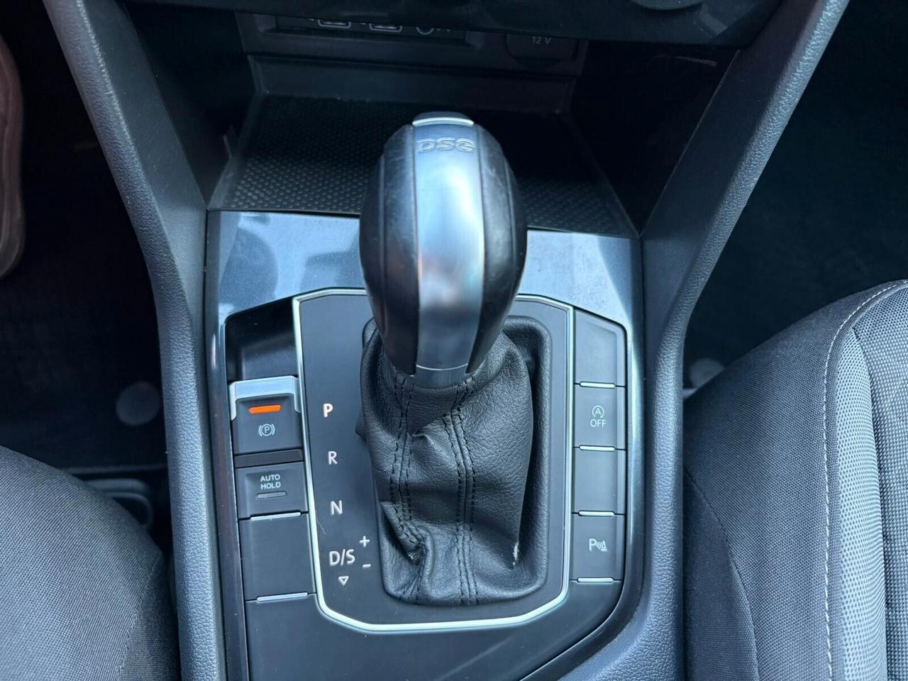 Volkswagen Tiguan 2.0 TDI SCR DSG Business BlueMotion Technology