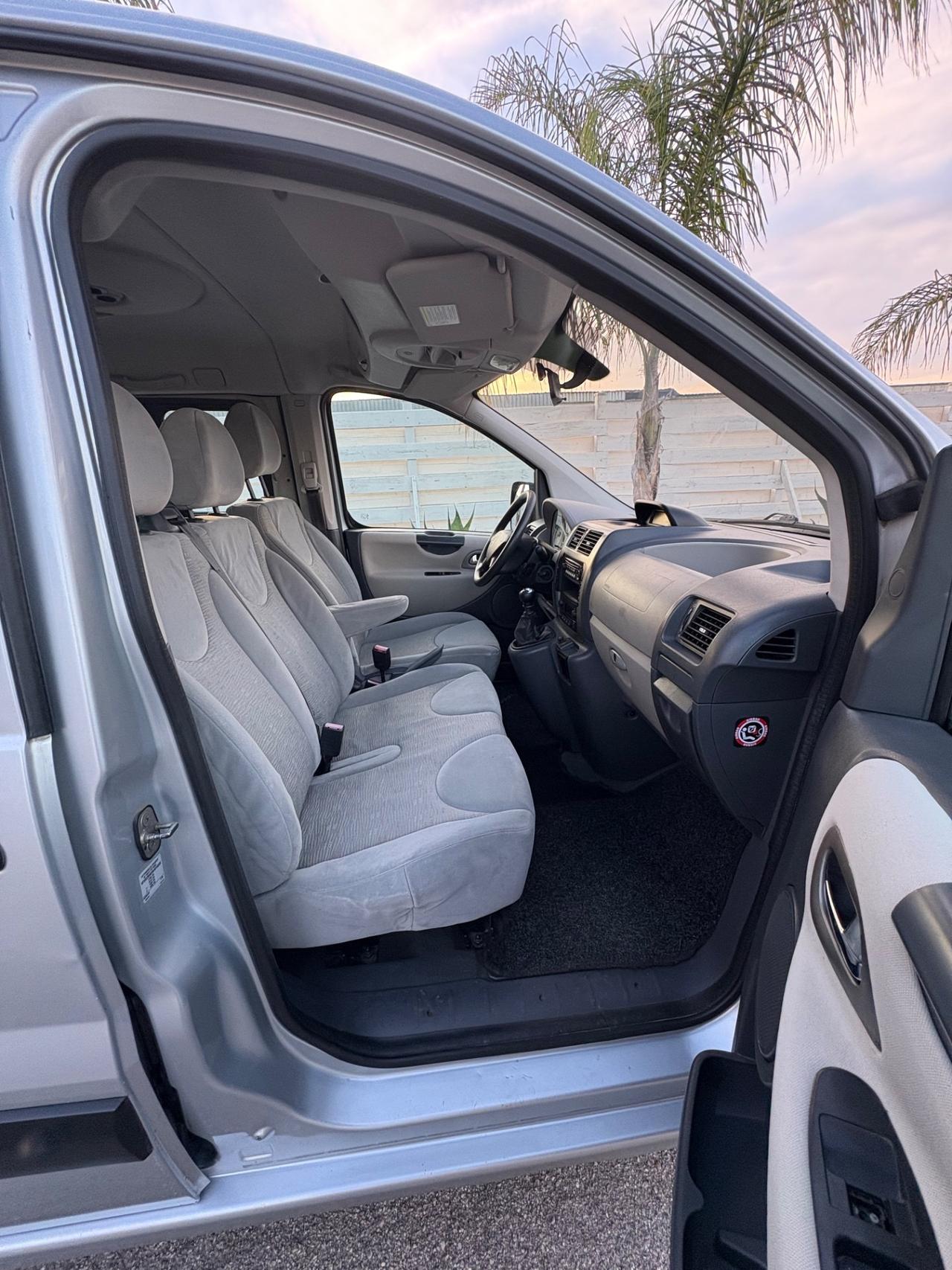 Peugeot Expert 2.0 HDi 120CV Furgone