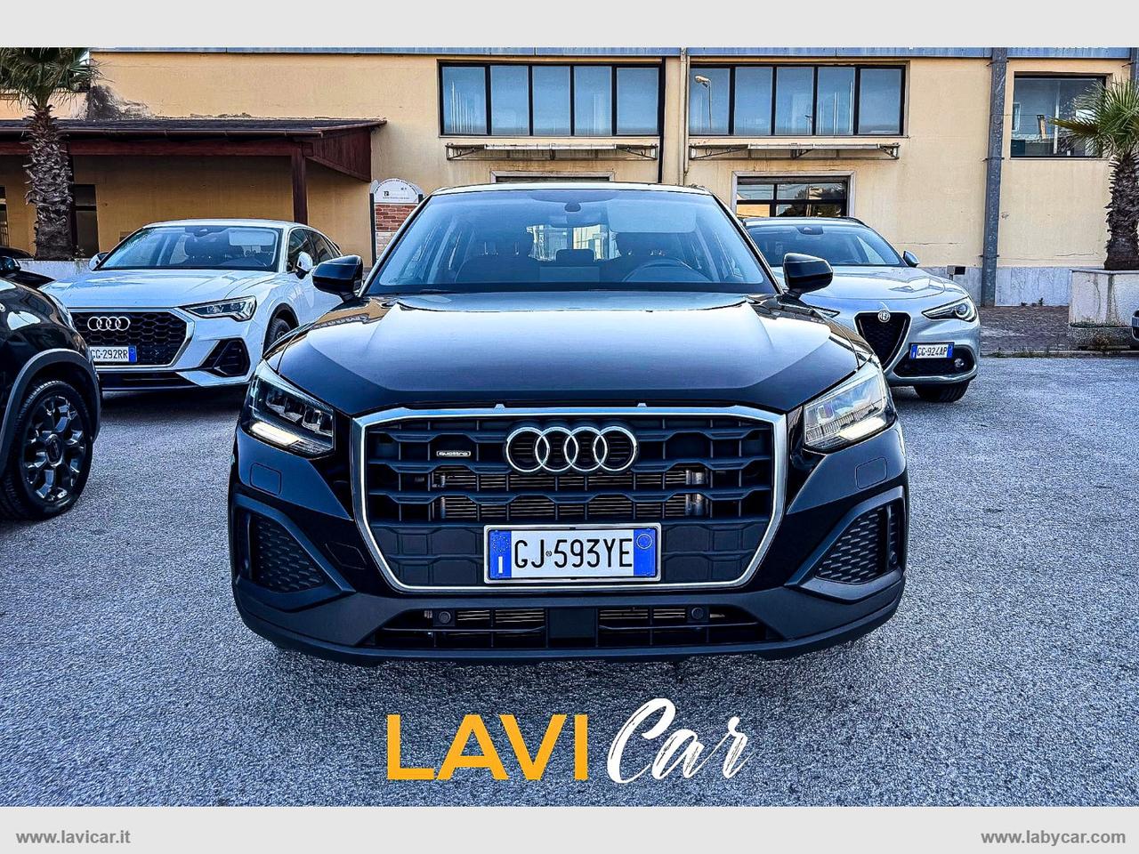 AUDI Q2 35 TDI quattro S tr. Identity Black
