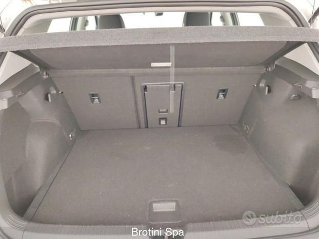 Volkswagen Golf 1.0 eTSI EVO DSG Life