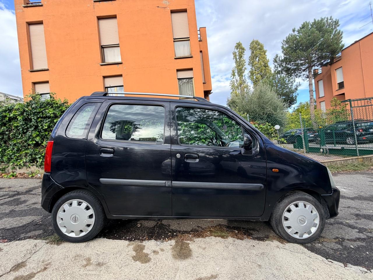 Opel Agila 1.2 16V Enjoy gpl