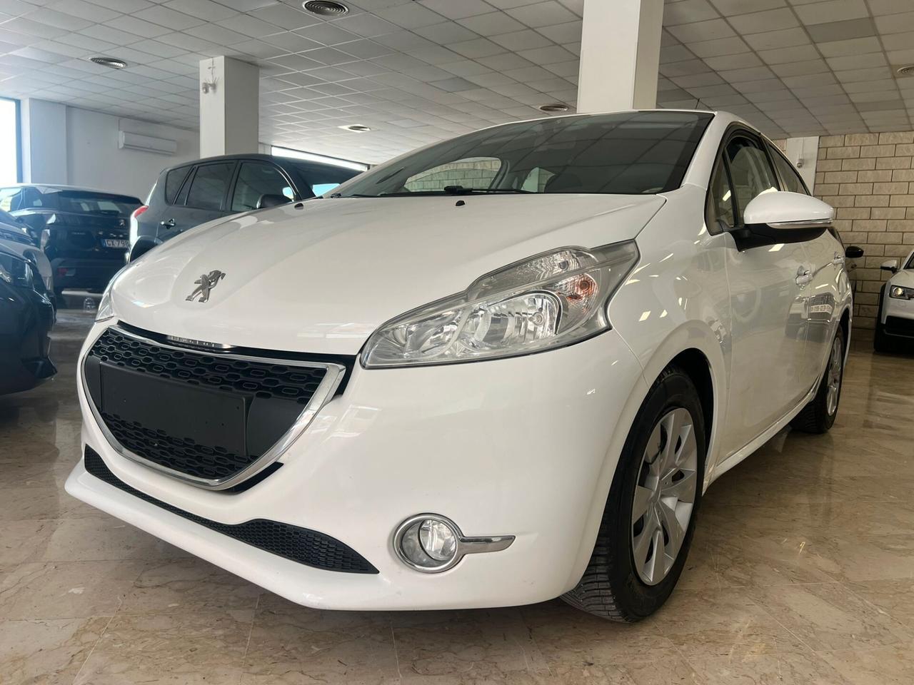 Peugeot 208 1.6 e-HDi 92 CV Stop&Start 5 porte Active