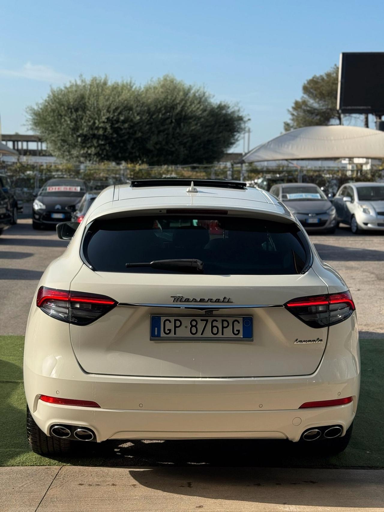 Maserati Levante MHEV 330 CV AWD GT Ultima
