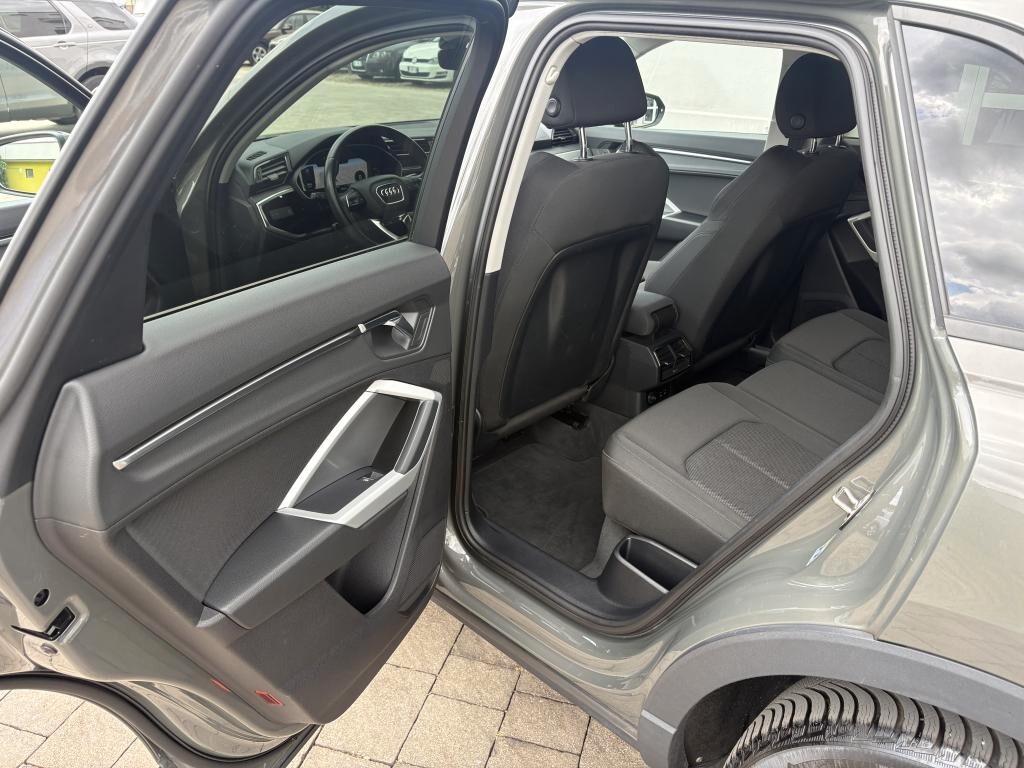 Audi Q3 35 TDI 2.0 150cv S tronic Business