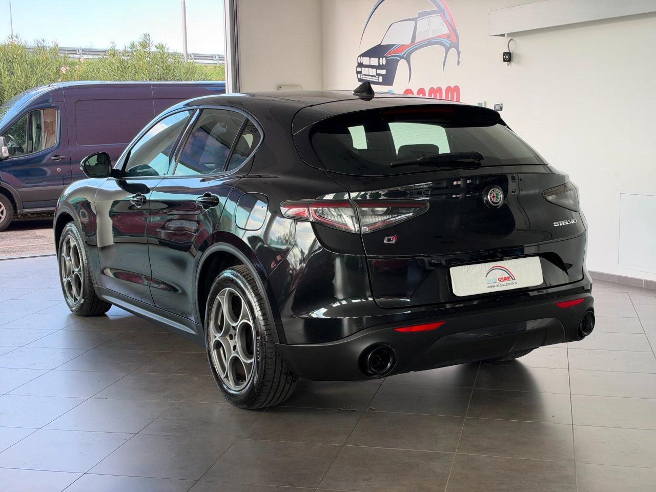 Alfa Romeo Stelvio 2.2 t Sprint Q4 210cv auto