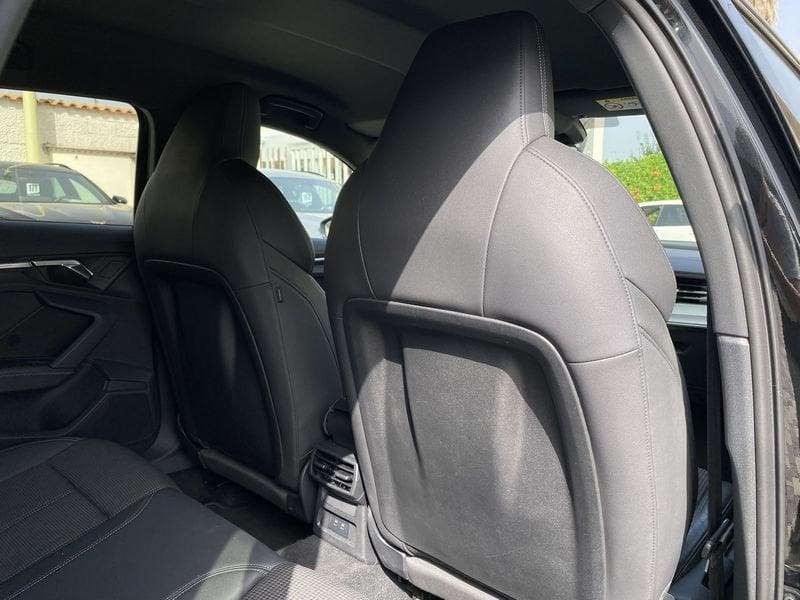 Audi A3 SPB S Line interno 2.0 TDI 150CV S-Tronic 35