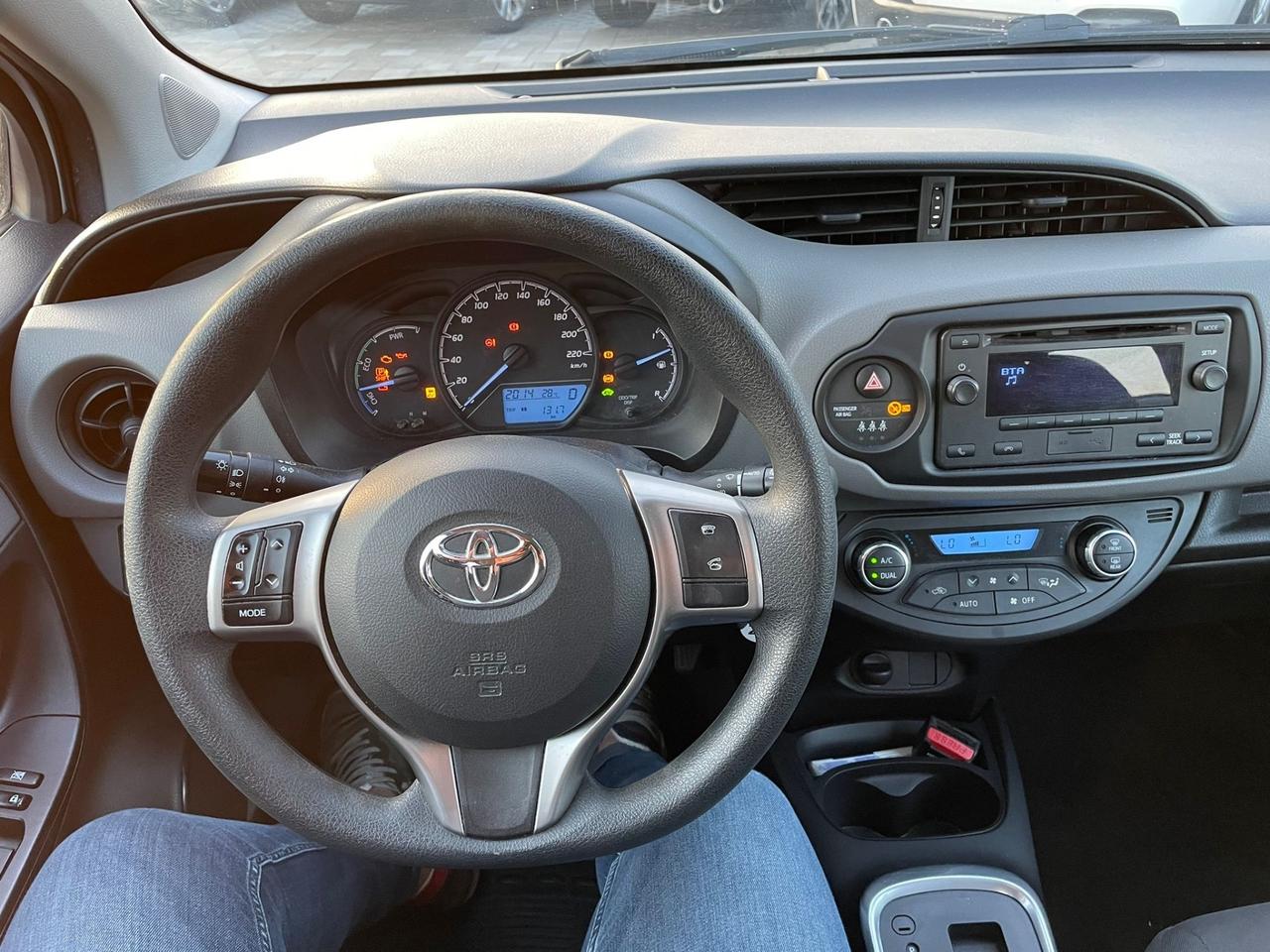 Toyota Yaris 1.5 Hybrid 5 porte Style*Autocarro N1*4 Posti*Iva Esposta