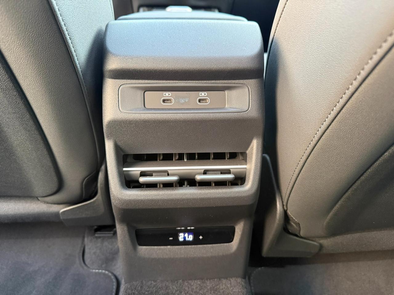 Audi Q3 2.0 TDI 150 CV S Tronic Line MY2026 PRONTA CONSEGNA REALE IVA ESPOSTA