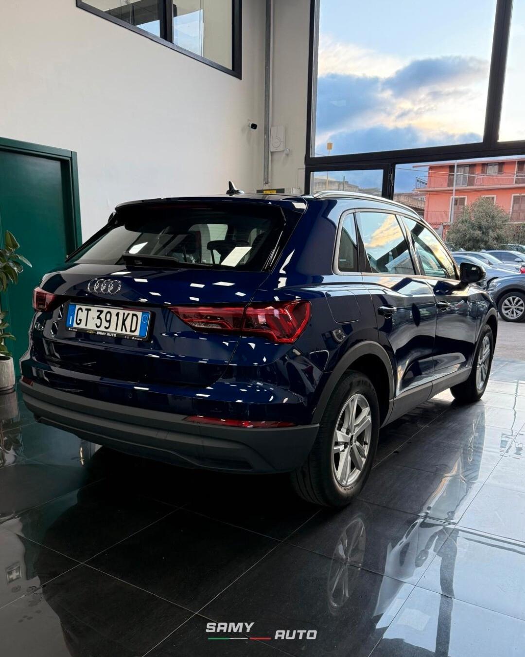 Audi Q3 35 TDI Business
