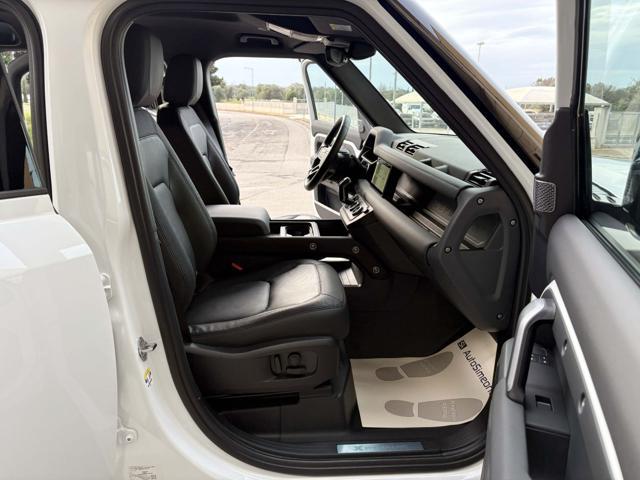 LAND ROVER Defender 110 3.0D I6 200 CV AWD Auto X-Dynamic SE AUTOCARRO