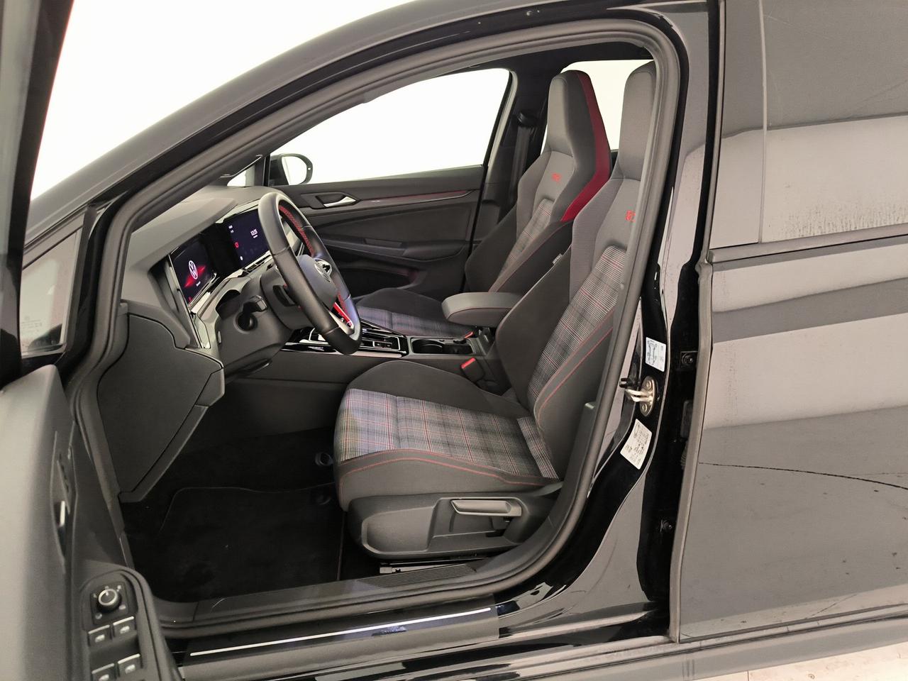 Volkswagen Golf 2.0 tsi gti 245cv dsg