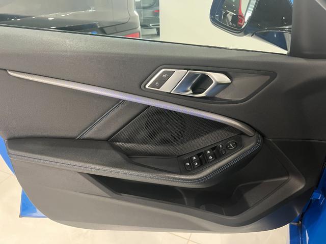 BMW 118 i 5p. Msport Tagliandi Bmw, Sedili a guscio