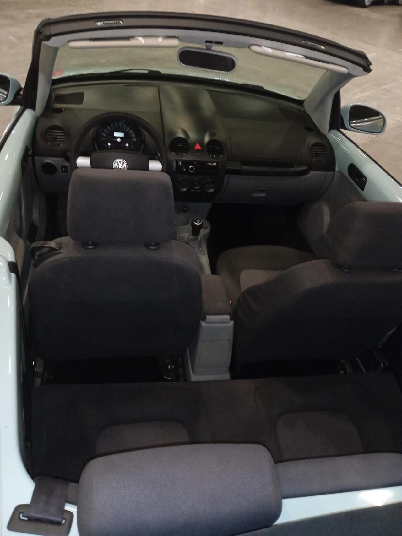 Volkswagen New Beetle 1.6 Cabrio ASI azzurro Tiffany no bollo