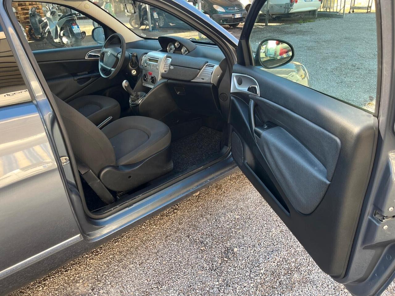 Lancia Ypsilon 1.3 MJT 75Cv 12 MESI DI GARANZIA