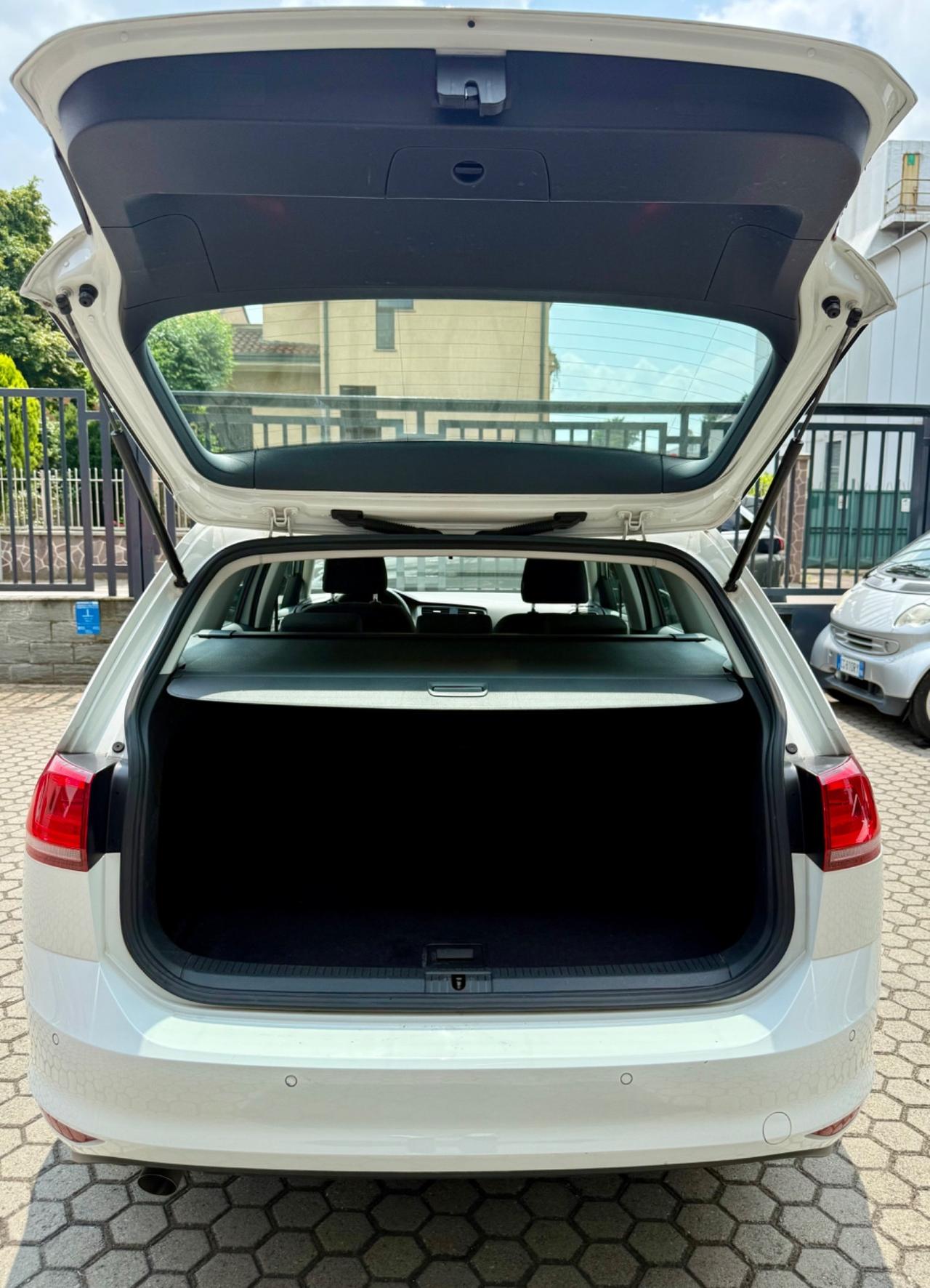 Volkswagen Golf 7 Variant Business 1.6 TDI 105 CV