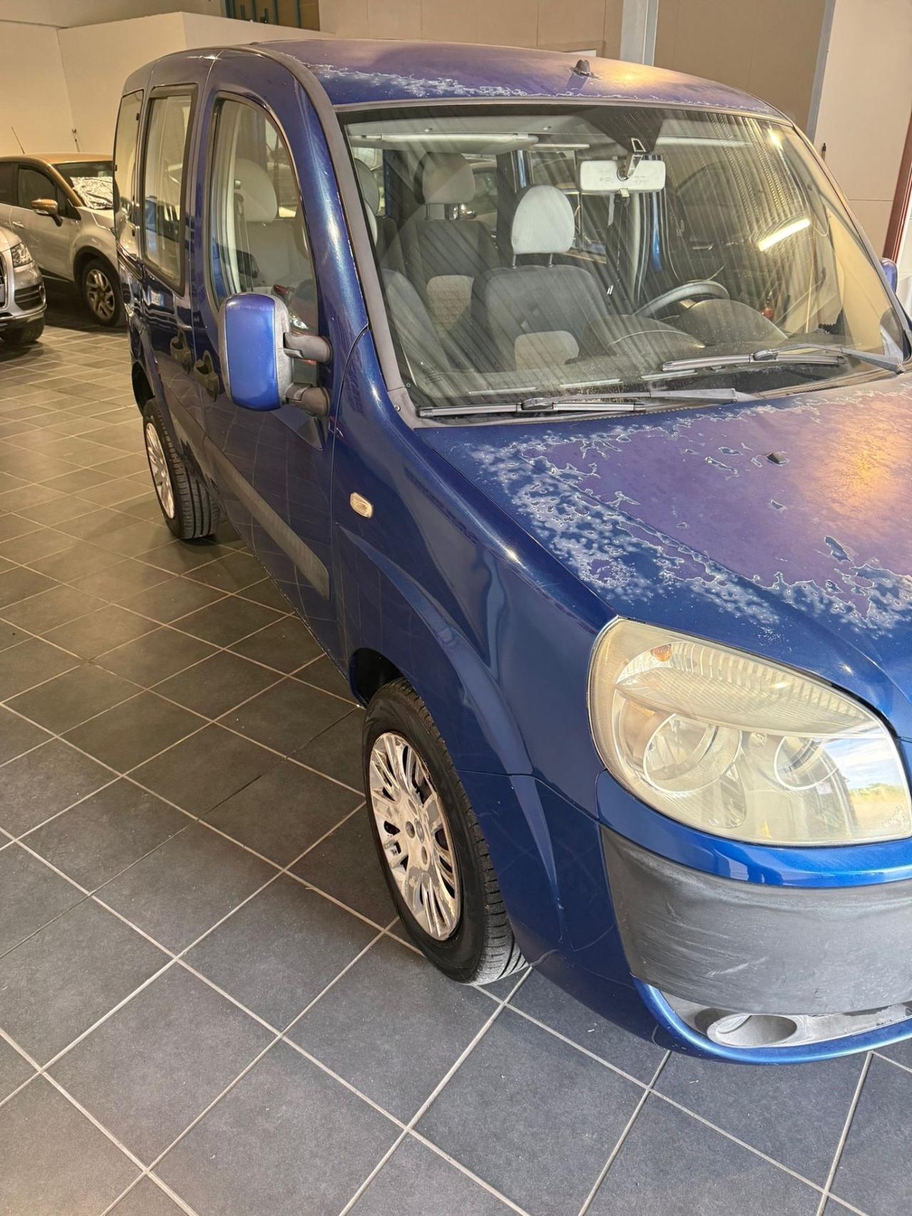 Fiat Doblo 1.9 JTD - 5 POSTI-AUTOCARRO -CONTO VENDITA