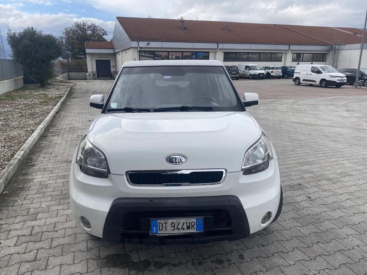 Kia Soul 1.6 CVVT Active Bi-Fuel