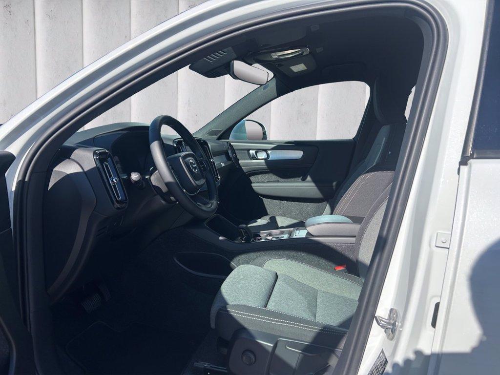 VOLVO XC40 2.0 b3 Core auto del 2025